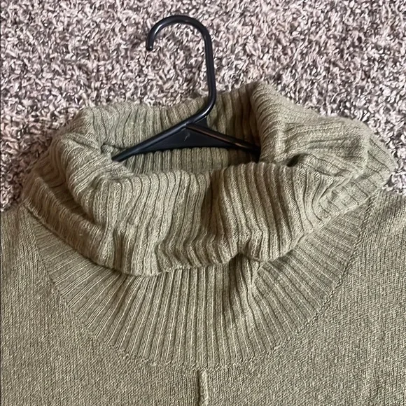 Jessica Simpson Olive Cowl Neck Sweater - Picture 6 of 7